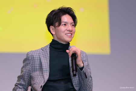 アメフト事故で「一生、車椅子」と宣告された弟。兄は アメフト事故で「一生、車椅子」と宣告された弟。兄は