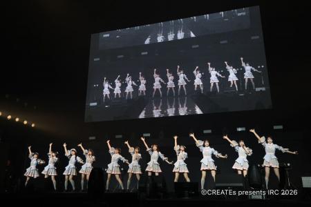 VAZ×ツインプラネットによる11人組アイドル 「α＋（ア