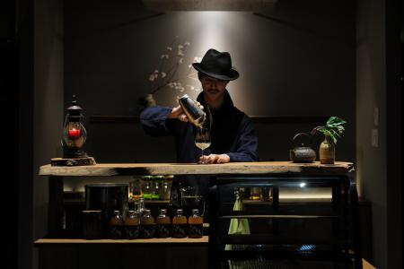 軽井沢T-SITEに夜のバー「BAR THE BASE」誕生