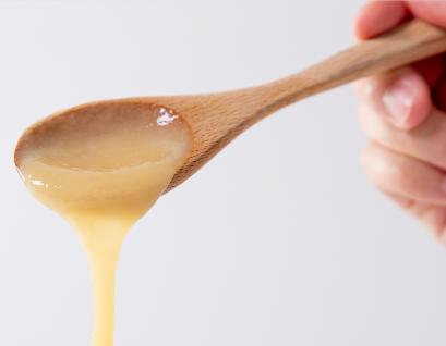 【三菱UFJ銀行】東京メトロ有楽町駅にて、食の「アッ