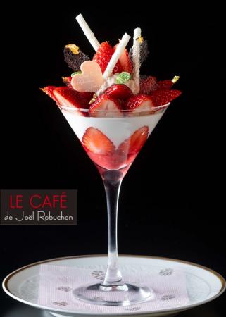 ル カフェ ドゥ ジョエル・ロブション 苺づくしの20 ル カフェ ドゥ ジョエル・ロブション 苺づくしの20