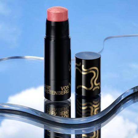 【2026年4月17日(金)数量限定発売】エスティ ローダー 【2026年4月17日(金)数量限定発売】エスティ ローダー