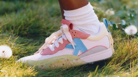 ケイト・スペード ニューヨーク、新生活に向けたバッ