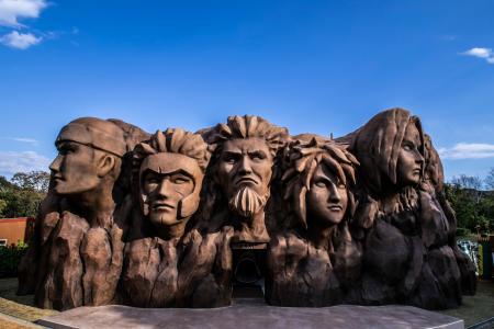 アクセス簡単！大阪・神戸から送迎バスで淡路島“アニ