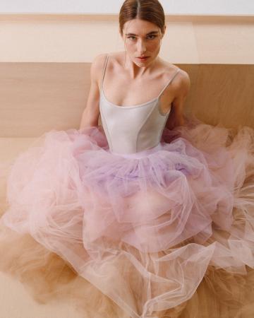 【レペット】夢のように軽やかな空気感を纏う「レイン