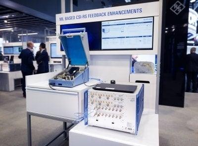 KT社とローデ・シュワルツがAI強化による無線伝送性能