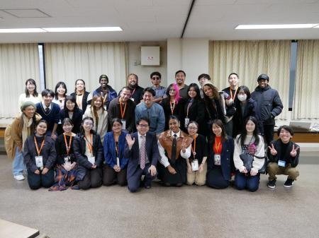 【開催レポート】世界12カ国の青年が「日本の教育のジ