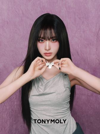 TONYMOLY、IVE『リズ』をブランドモデルに抜擢「最も