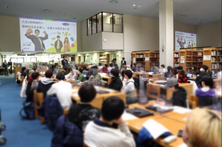 トレイダーズ証券：中央大学附属中学校・高等学校にて