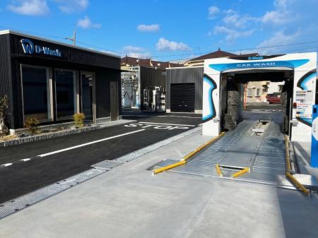 洗車中の“水シミ”を防ぐ純水洗車場「D-Wash」が岡山に