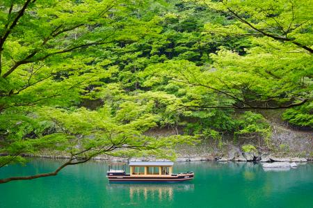 【星のや京都】平安貴族の避暑地・嵐山で、緑に囲まれ