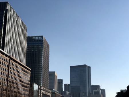 「値上げ疲れ」の家計、企業は収益構造見直し。ベ...