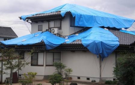 屋根用応急シートの品質基準に関するJIS制定！