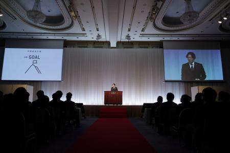 ブイキューブ、株式会社スペースの6年ぶりとなるリア