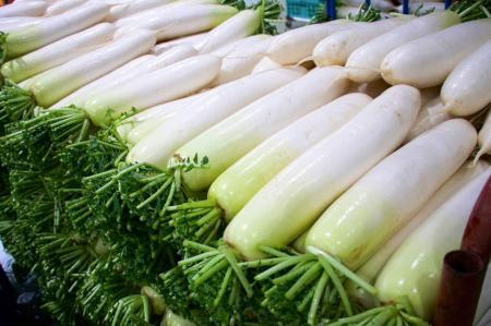 猛暑・乾燥で大根の収量3割減も、まるはちFarmが安定