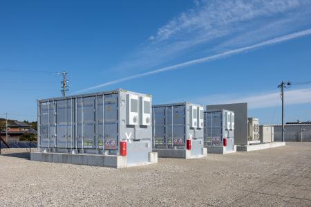 ＪＡ三井リースと三重県津市の系統蓄電所で需給調整市