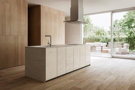 フルセラミックキッチンを普及価格で実現「価格・重さ