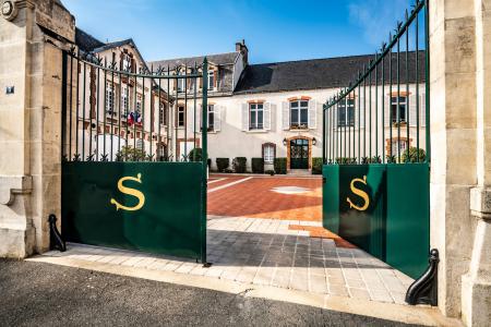 憧れのシャンパーニュ・メゾン「サロン」を特別訪問す