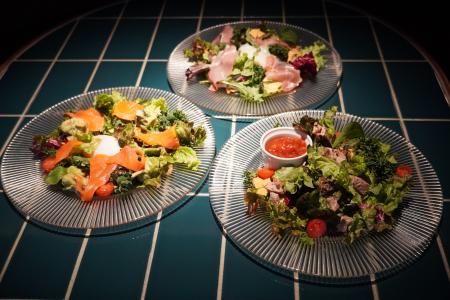 Vlag yokohamaの共創プログラム「MEBUKU」から、TeamA