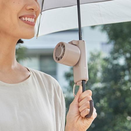日傘に装着して片手はフリー！累計販売台数10万台超の