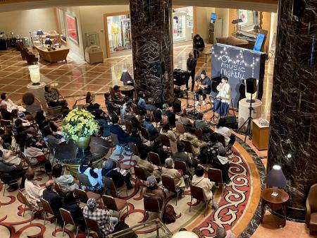 【ホテルオークラ福岡】チャリティロビーコンサートで