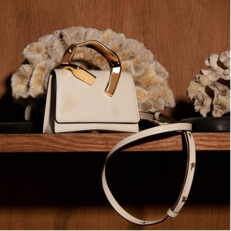 創業1838年 パリ発の由緒あるマロキナリーメゾン*「LE