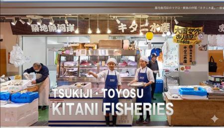 蒲郡の小学生が「こども店長」としてポテトチップスを 蒲郡の小学生が「こども店長」としてポテトチップスを