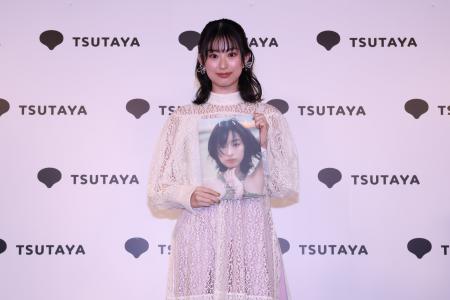 井本彩花が自身にとって“最高傑作”の写真集を発売！「