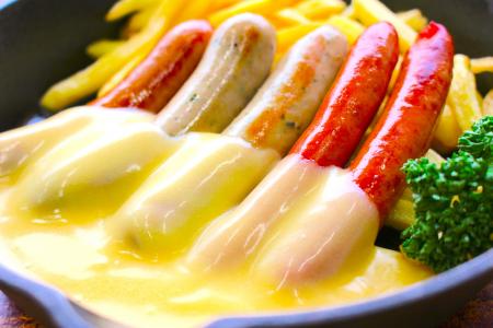 春の横須賀がドイツになる10日間。「横須賀オクトーバ 春の横須賀がドイツになる10日間。「横須賀オクトーバ