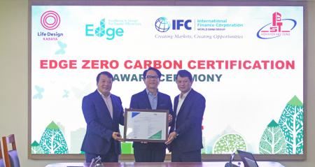 ベトナムでCLTを使用して建築した木造モデルハウスが ベトナムでCLTを使用して建築した木造モデルハウスが