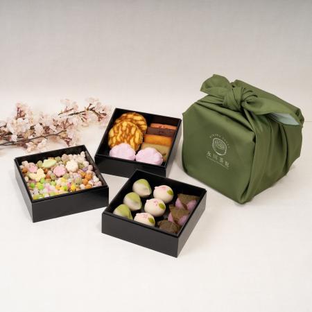 【季節限定】春の訪れを五感で味わう、三段仕立ての贅 【季節限定】春の訪れを五感で味わう、三段仕立ての贅