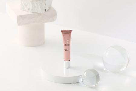 「UNELL（ユネル）」誕生 業界初※1「凹み傷跡※2のカバ