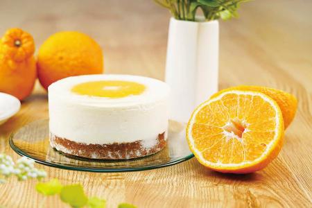 ジモショクから“おひさま” モチーフのオリジナルケー ジモショクから“おひさま” モチーフのオリジナルケー