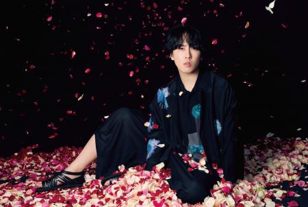 宮舘涼太さんが表紙FRaU JAXURY特集号3月31日（火）発