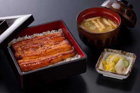 《和食処とんでん 清田店》ドリンクバー新設・客utf-8