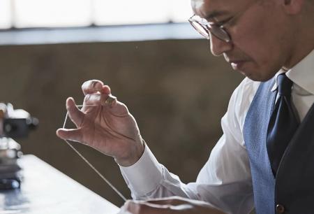 ネット完結オーダーシャツSKYRTA、シャツ職人・山神正