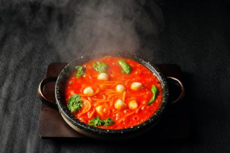 魔法のパスタ伊集院店、日置市でパスタもピザもデザー