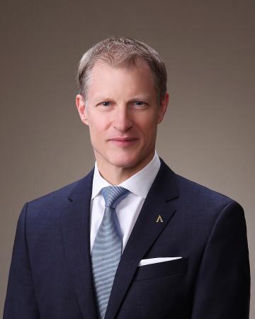 「コンラッド名古屋」総支配人にマーカス・コッシュが