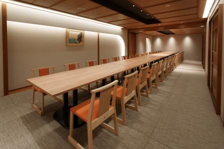 【西鉄グランドホテル】日本料理「松風」の座敷「花の