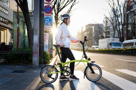 原油高で見直される“都市の移動手段” Bromptonが提案 原油高で見直される“都市の移動手段” Bromptonが提案