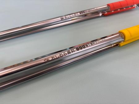 歯科医院が「ごみ拾いトング」を寄付 歯科医院が「ごみ拾いトング」を寄付