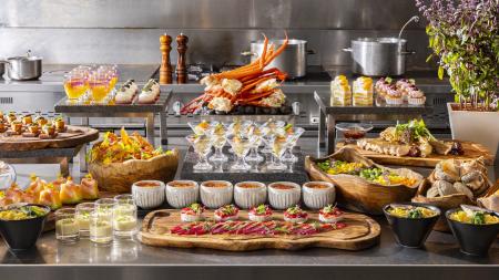 コンラッド東京、5月11日(月)より「シェフズ・トリ コンラッド東京、5月11日(月)より「シェフズ・トリ