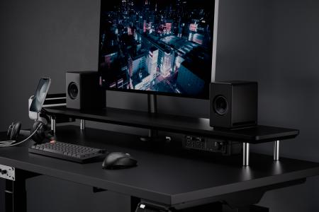 PREDUCTS：ステンレスシャフト削り出しの脚モジュール