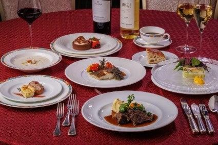 相模大野駅直結・最大750名対応の大型宴会場「パーテ 相模大野駅直結・最大750名対応の大型宴会場「パーテ