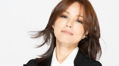 デビュー30周年。今なお進化を続けるロックシンガー「