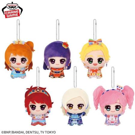 人気アイドルたちが、再びプレミアムレアカードのコー