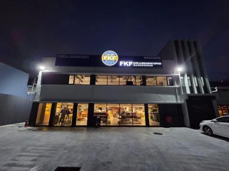 オザックスグループ、マレーシアで日系ホテル・外食チ