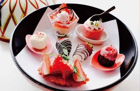 【ホテルグランヴィア和歌山】苺スイーツで高まる“苺