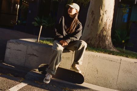 adidas skateboarding からプロスケートボーダー 西矢