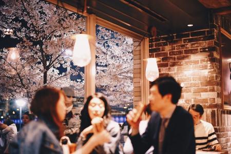 【大川の桜並木を一望】桜の下、リバーサイドで乾杯！